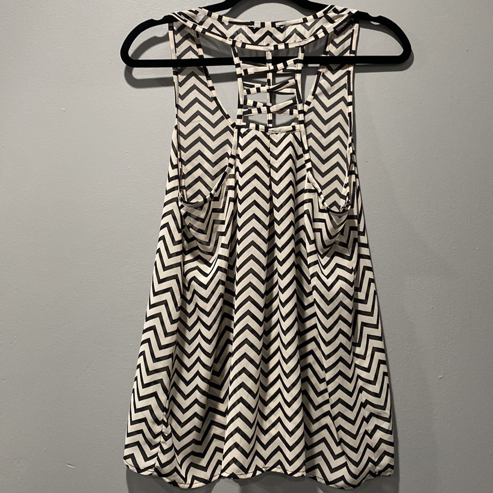 Pattern Blouse - Picture 3 of 4